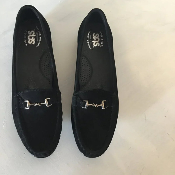 SAS Metro Black Suede Loafers  Women’s Slip-on Shoes with Silver Bit Size 8 N - Picture 3 of 10
